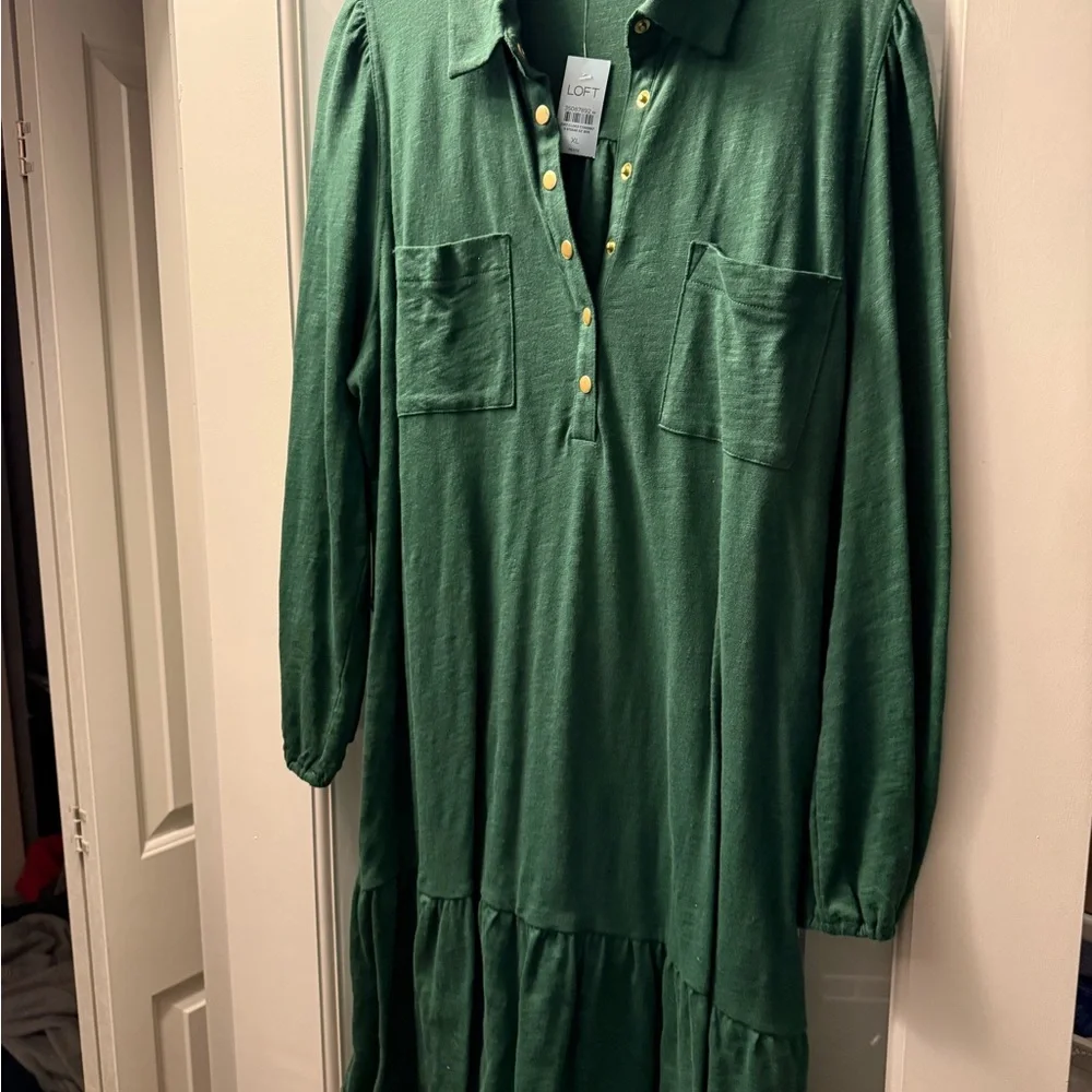 LOFT Green Long Sleeve Dress - Picture 2 of 6